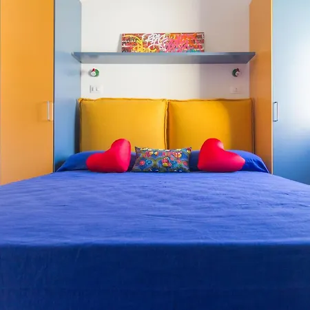 Apartment San Gennaro Modern Flat Neapel