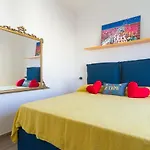 아파트 San Gennaro Modern Flat