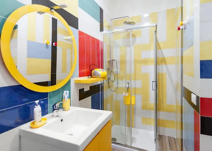 San Gennaro Modern Flat *